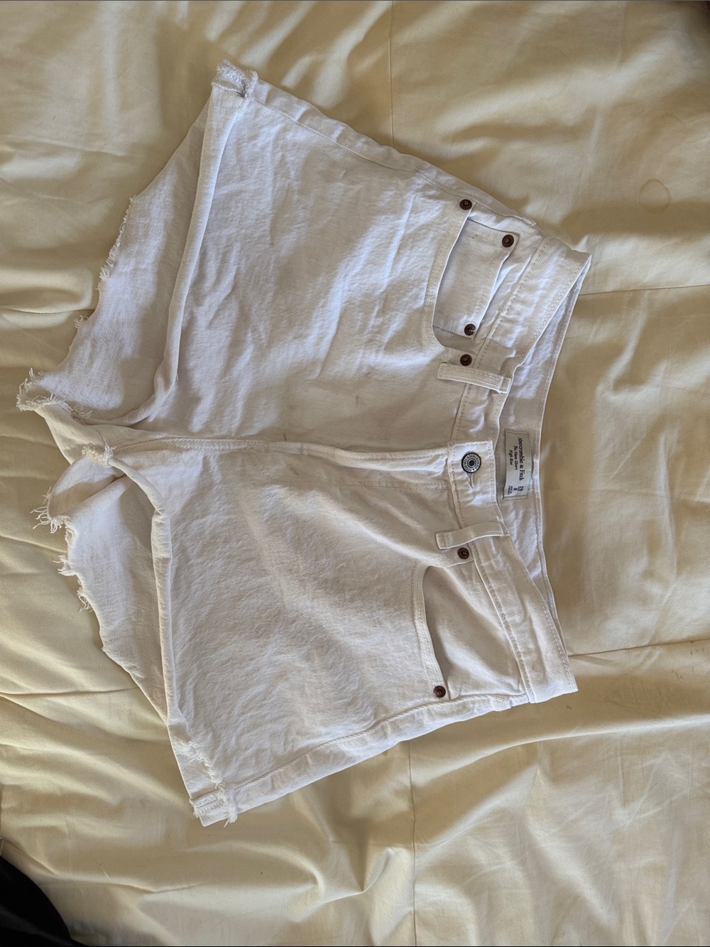 Women’s high rise mom short